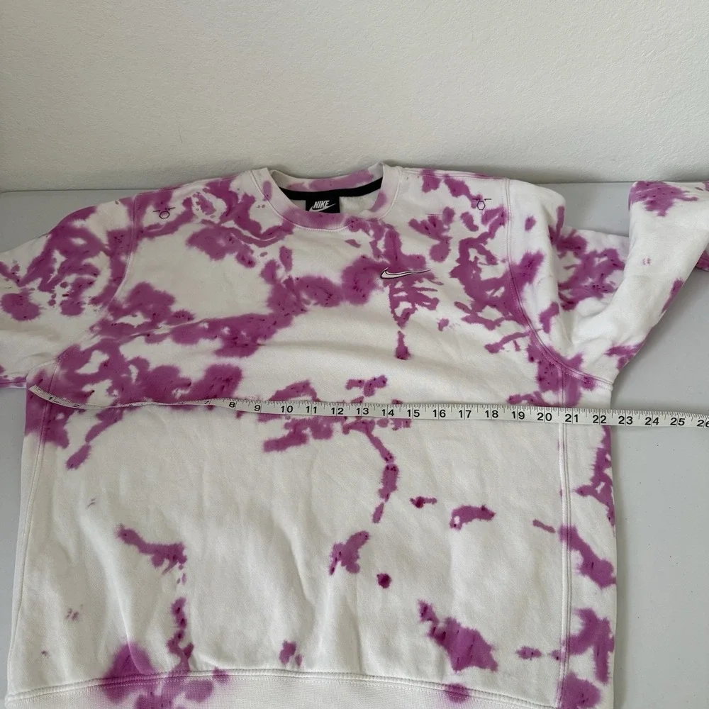 Nike Crewneck Sweatshirt Womens Small Pink Tie Dye Oversized Fleece